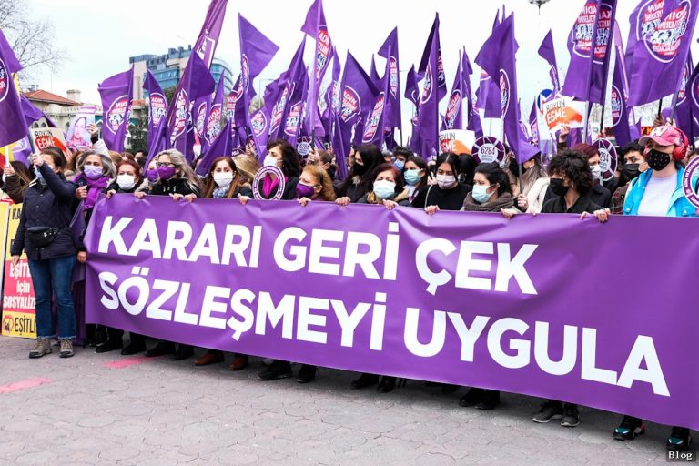 Kadınların Ekonomideki Rollerinin Gelişimi